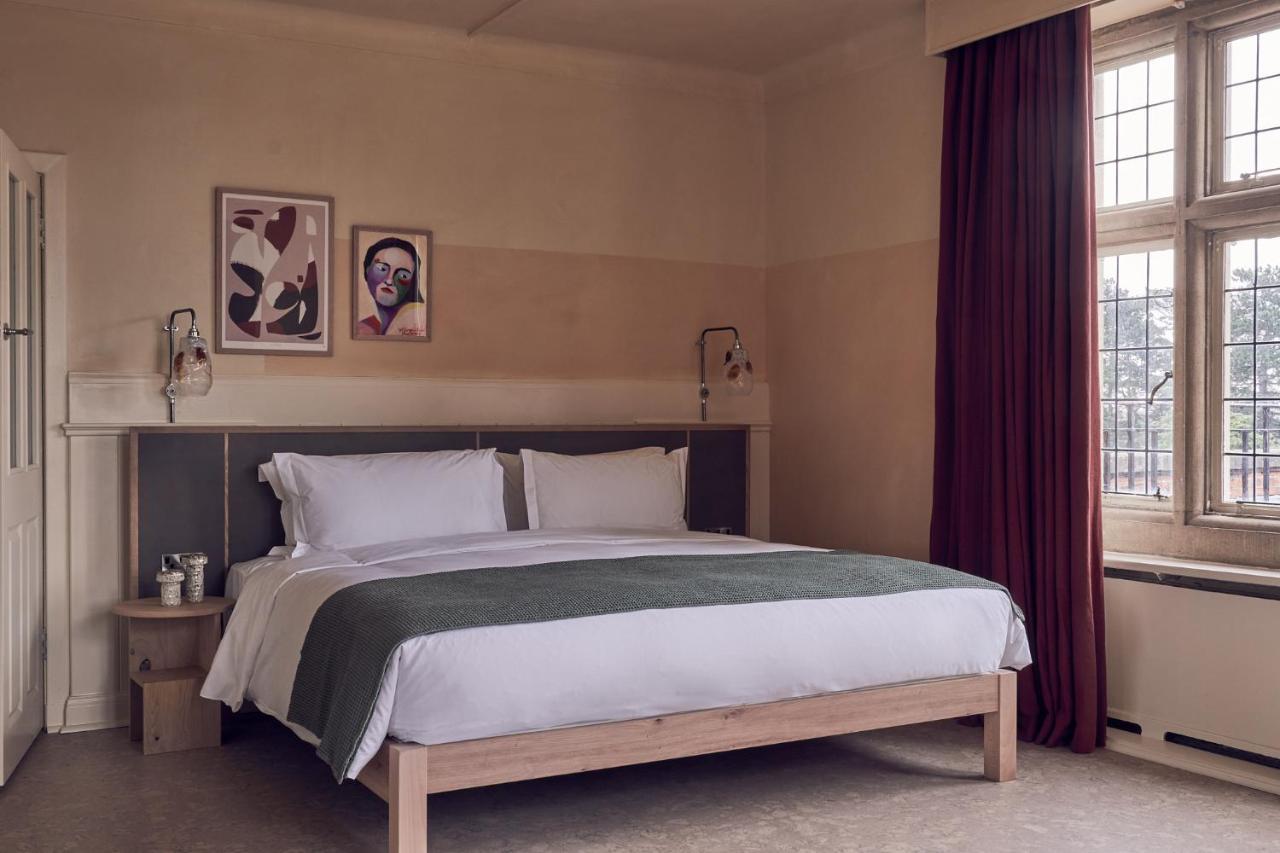 Birch Selsdon Hotel Croydon Bagian luar foto