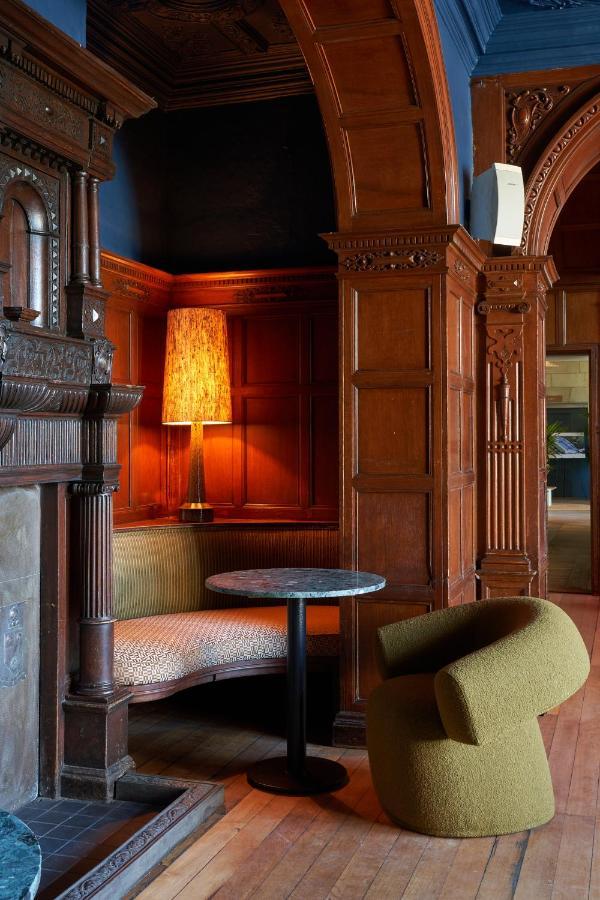 Birch Selsdon Hotel Croydon Bagian luar foto