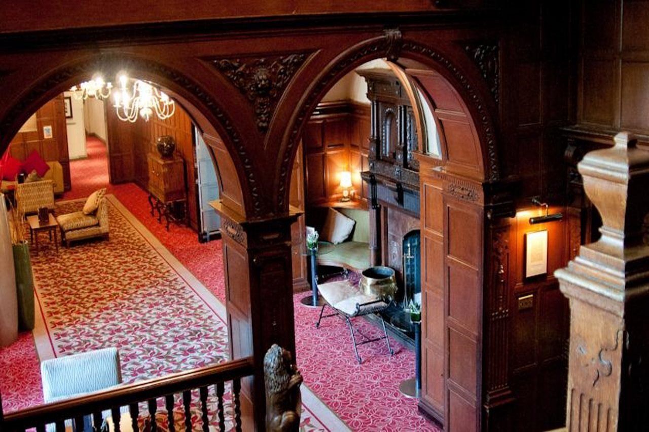 Birch Selsdon Hotel Croydon Bagian luar foto